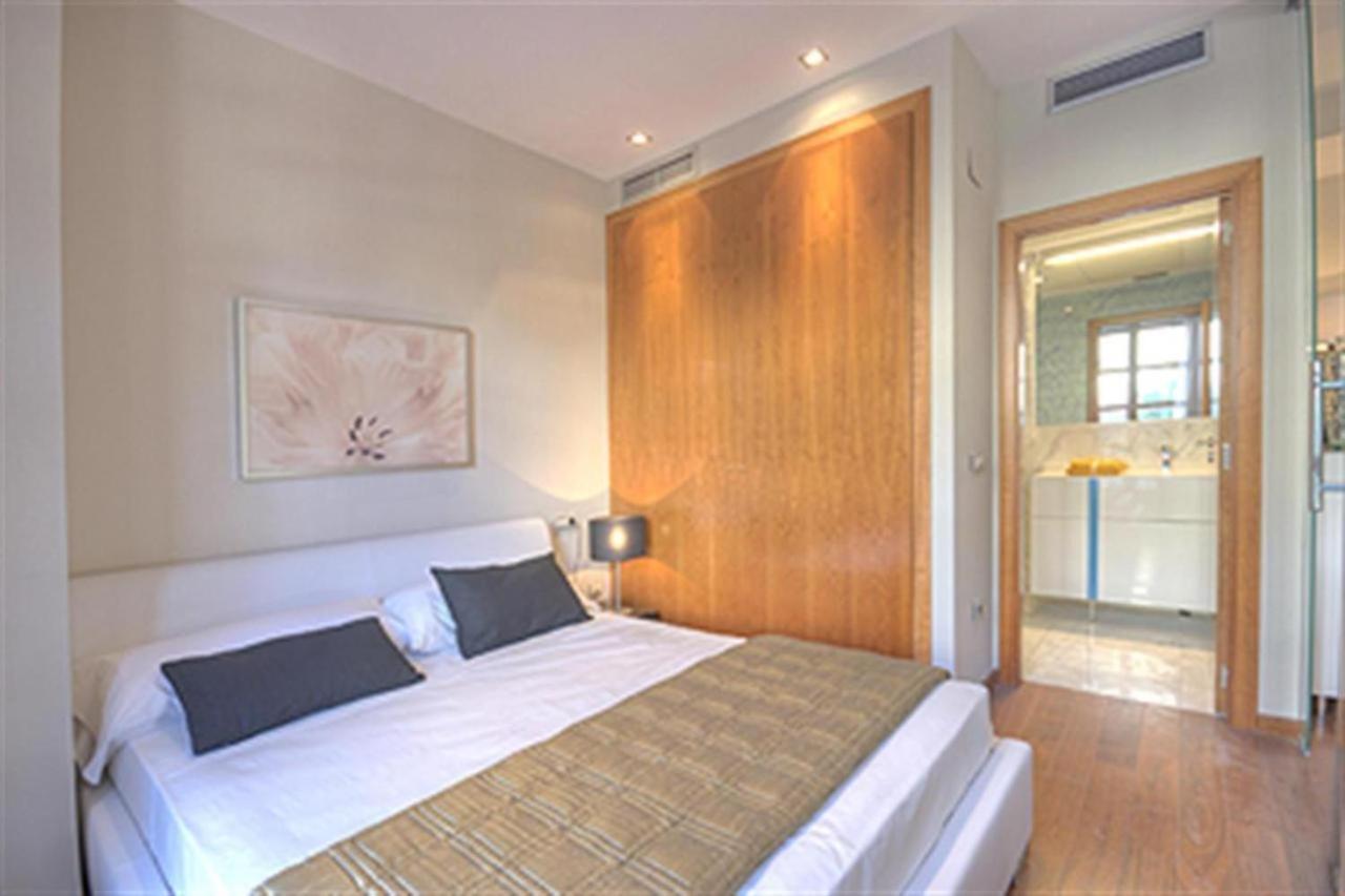 ולנסיה Moderno Apartamento En La Plaza Del Tossal מראה חיצוני תמונה